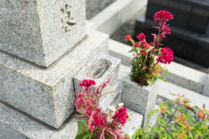 生前墓とは？メリットデメリットやお墓の相場や注意点を紹介